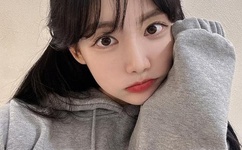 女生喊疼男生越往里寨的电影